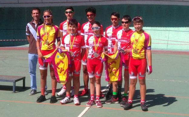 La Escuela de Ciclismo de Arroyo y el Equipo Cadete NorInver cierran la temporada con un balance destacado
