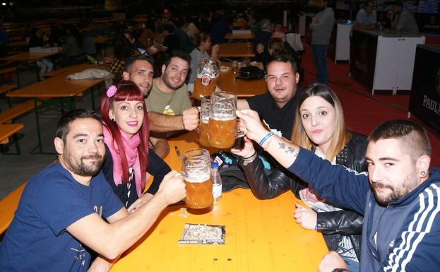 La Oktoberfest reúne este largo fin de semana en Arroyo a los amantes de la cerveza