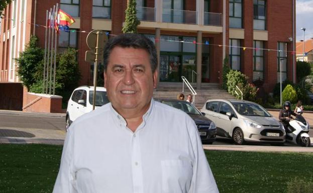 El Partido Popular propone a José Manuel Barrio como candidato a la alcaldía de Arroyo