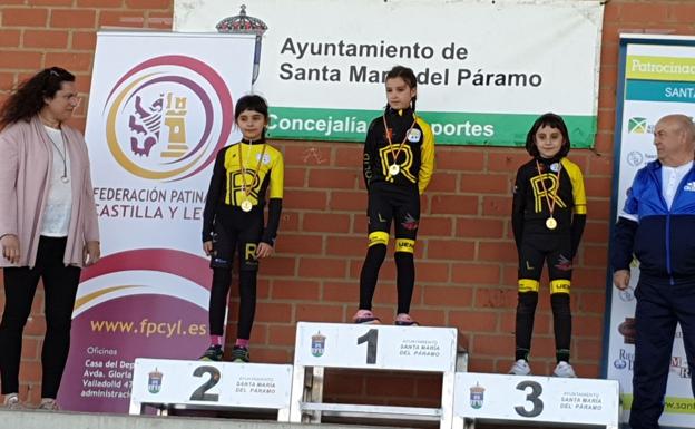 Oro en el regional de patinaje de velocidad