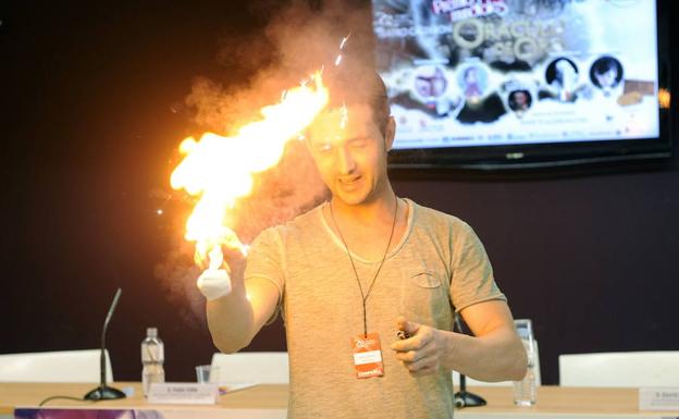 Arroyo de la Encomienda reunirá a los mejores ilusionistas del mundo en el V Campeonato Internacional Amena Mágica