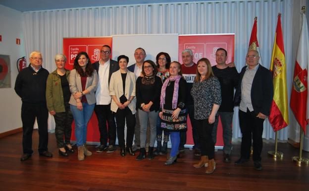 EL PSOE presenta su candidata por Arroyo