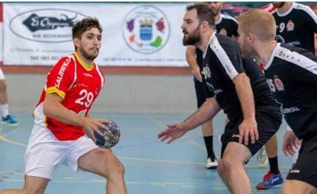 DomusVi BM Arroyo cae derrotado en Gijón