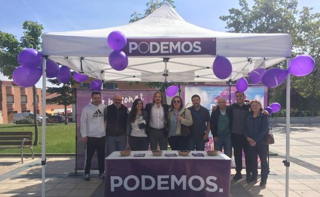 Pablo Fernández presenta en Arroyo 'Va a llegar la primavera a Castilla y León'