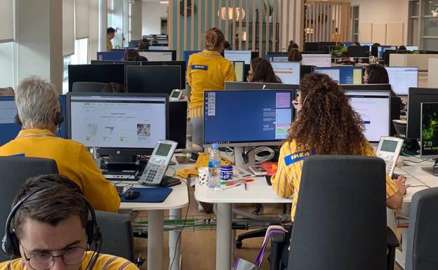 El Centro de Atención al Cliente de IKEA en Arroyo triplica plantilla en sus primeros 15 meses de actividad