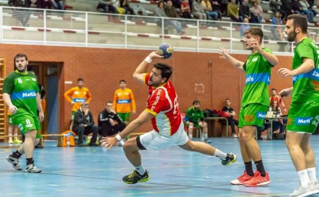 El Balonmano Arroyo vuelve a la competición