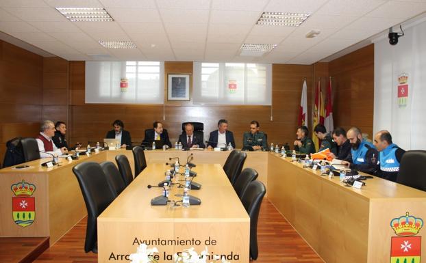 Reunión de la junta local de seguridad de Arroyo