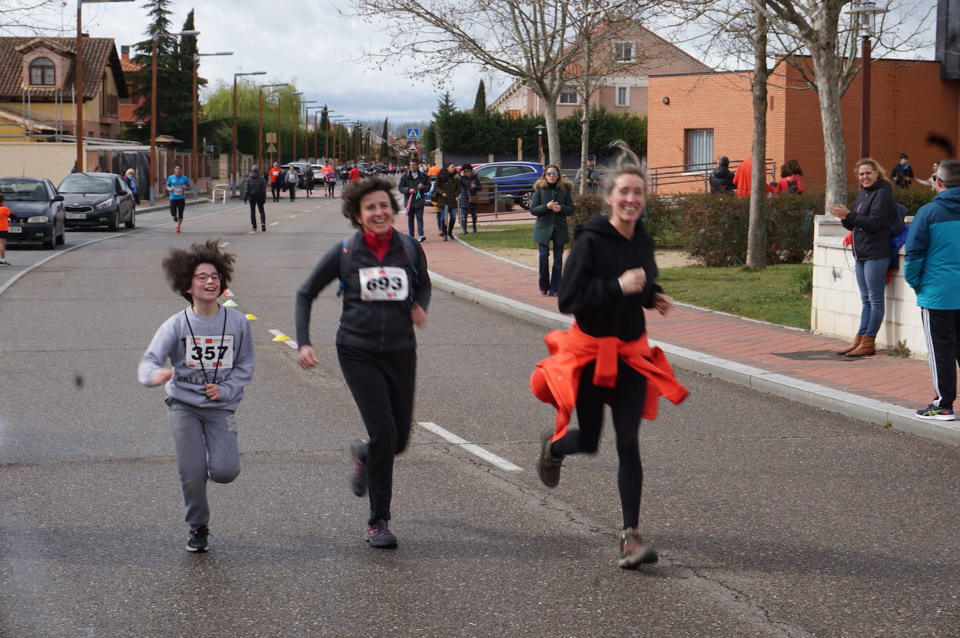 IX Carrera Entreculturas 'Corre por una Causa' en Arroyo