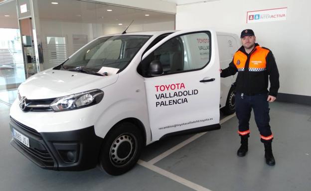 Toyota y VASA Renault ceden vehículos a Protección Civil de Arroyo