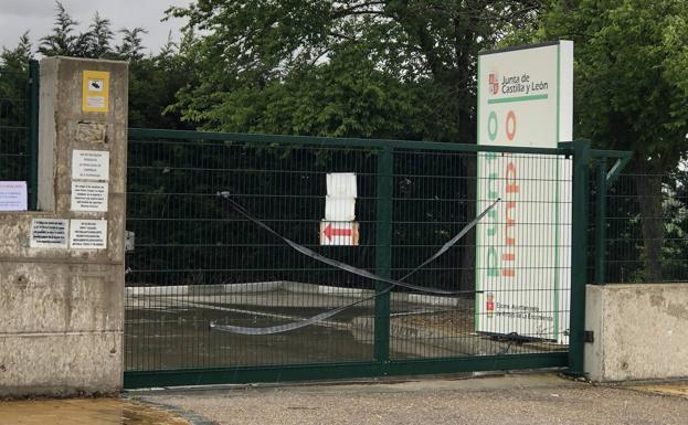 Arroyo reanuda el servicio del punto limpio y de recogida de enseres domésticos