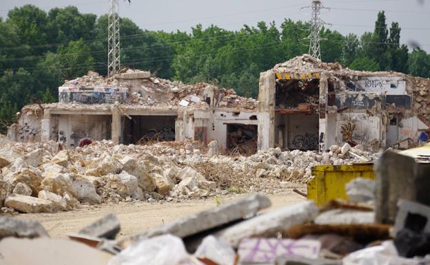 Culminada la demolición de la fábrica de Smurfit en Arroyo