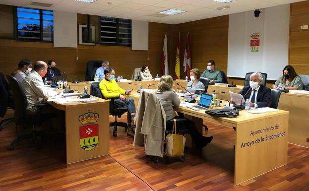 Consenso y buen entendimiento en la aprobación de las siete mociones presentadas al pleno municipal de Arroyo