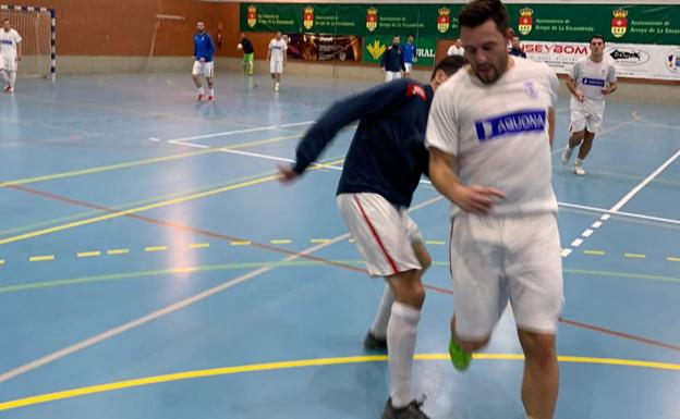 El derbi de fútbol sala entre CD Unión Arroyo y la UVa voló del Antonio Garnacho