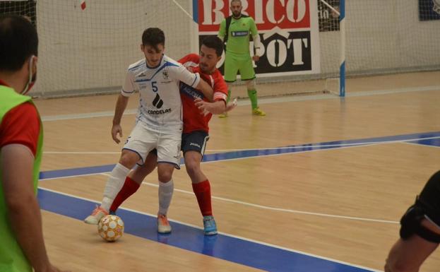 El CD Unión Arroyo de fútbol sala obtiene un importante empate en Galicia