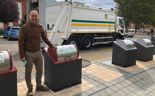 Arroyo inicia la recogida de residuos de fracción orgánica con el quinto contenedor