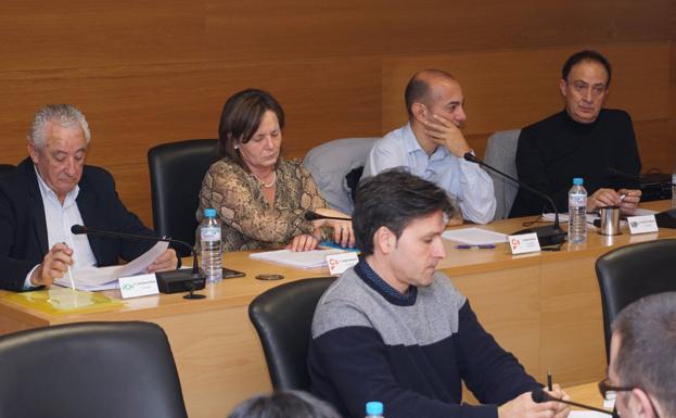 Vecinos por Arroyo TLP pide a tomar medidas que limiten el acceso al alcohol de los menores de edad