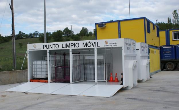 Instalado el punto limpio móvil en la calle Juncal