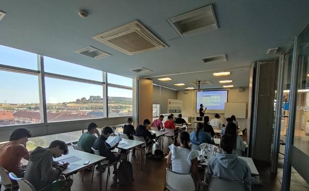 Arranca el curso de socorristas con 18 alumnos