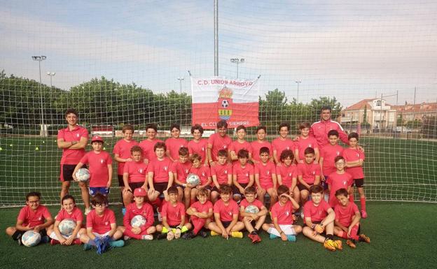 Éxito de participación en el campus de fútbol de Arroyo