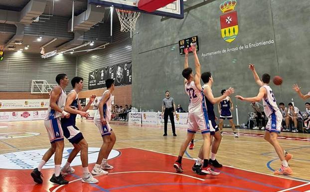 Imagen de la final del torneo entre el Lucentum Alicante y el Real Valladolid/ EL NORTE