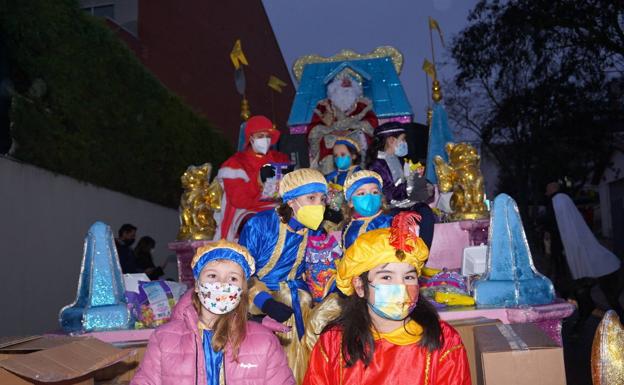 Todo el recorrido listo para recibir a los Reyes Magos