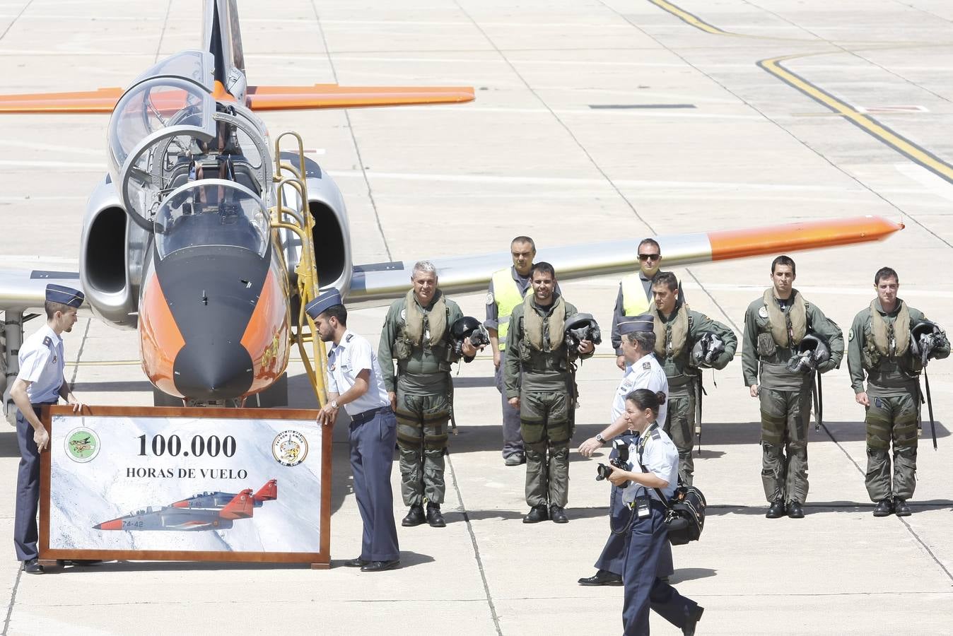 100.000 horas de vuelo