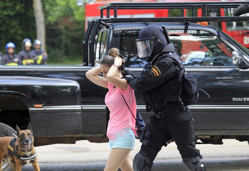 Exhibición del GEO de la Policía Nacional en Carrión de los Condes. Palencia