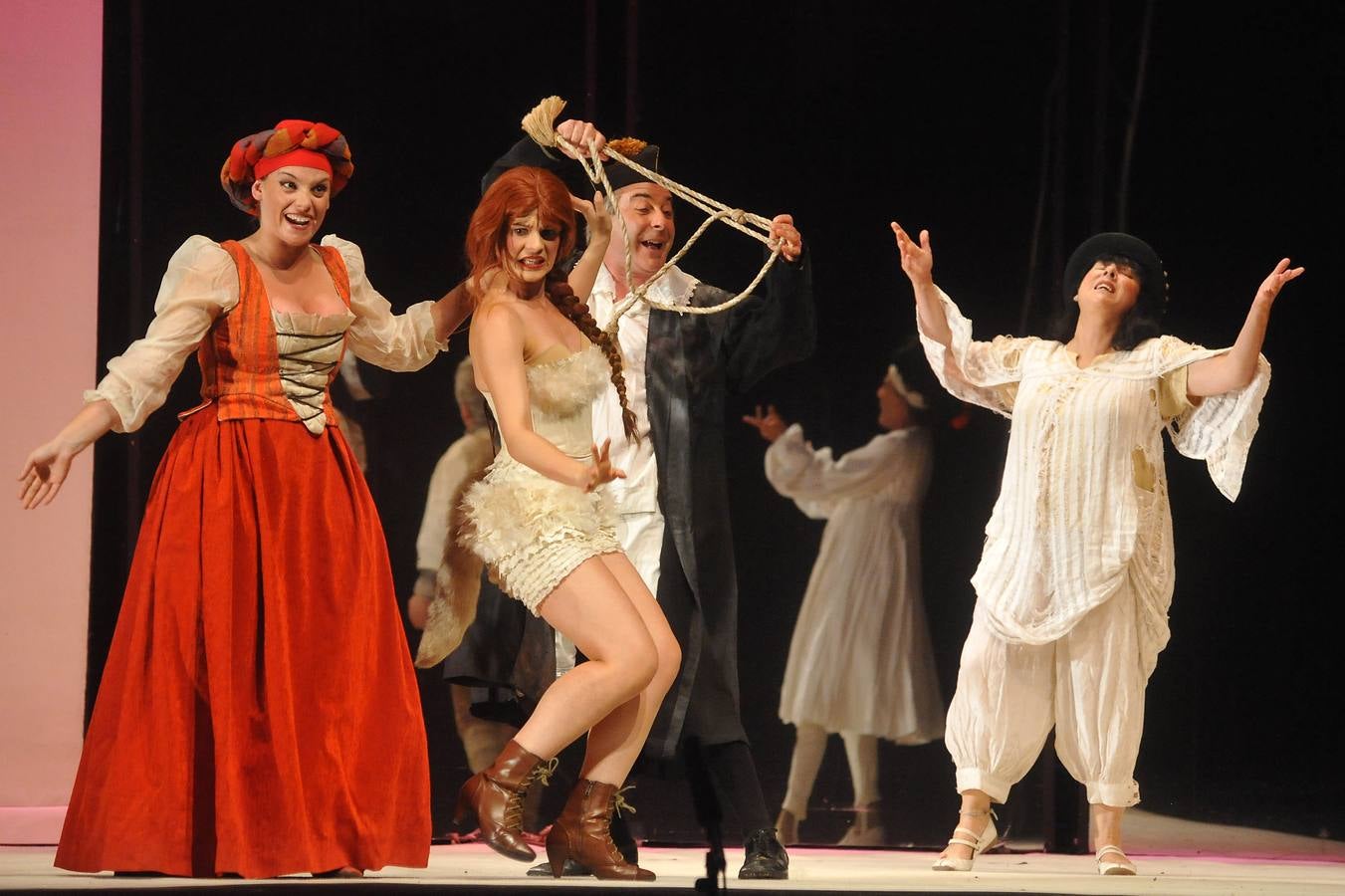 Teatro Corsario clausura el Festival de Olmedo con el montaje 'Clásicos Cómicos'