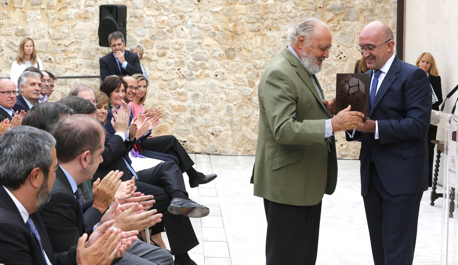 Inauguración del Patio El Norte de Castilla del Centro e-LEA Miguel Delibes de la Villa del Libro de Urueña (2/2)