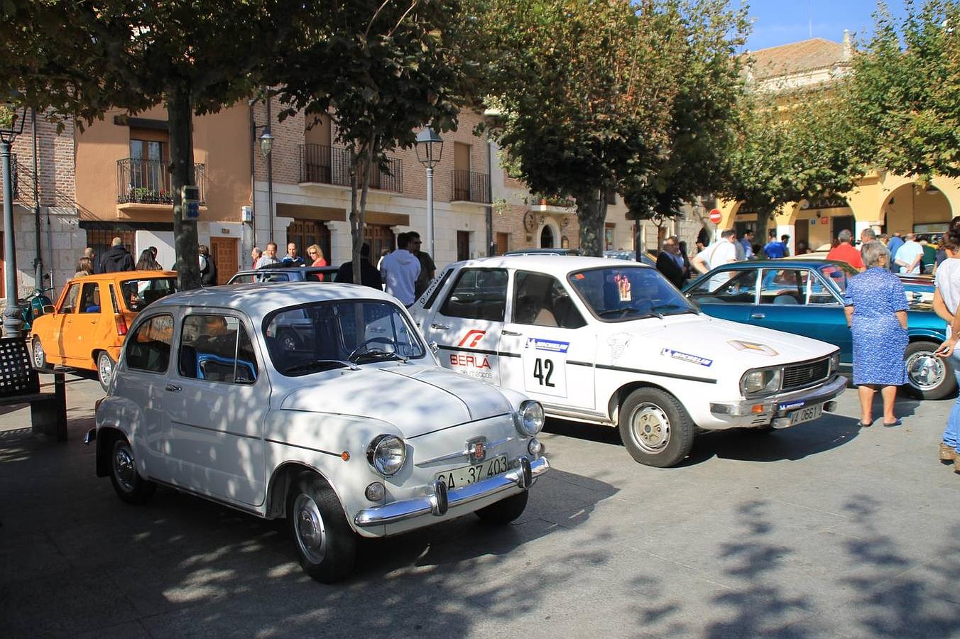 Vehículos clásicos en Simancas