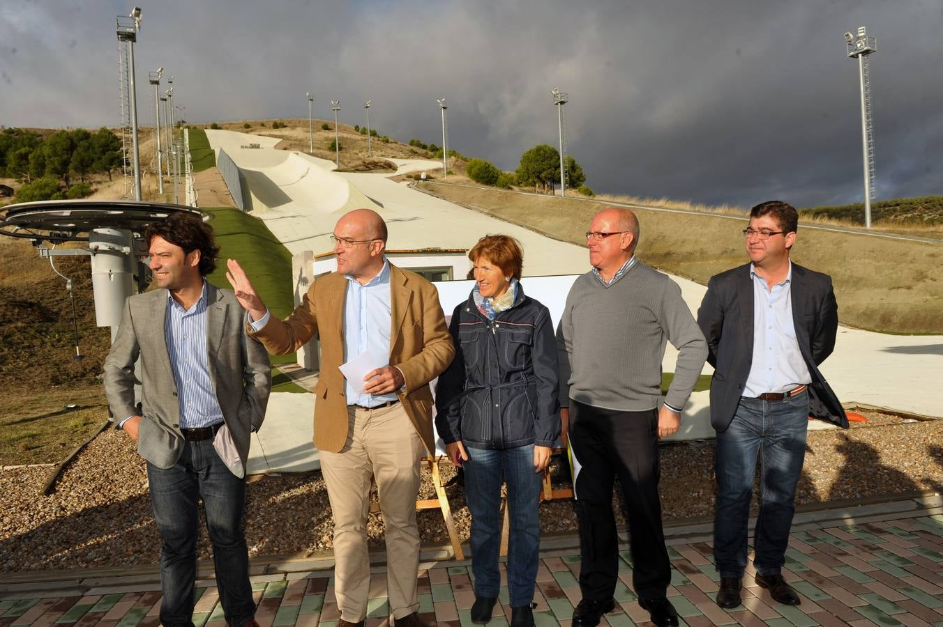 Visita de la Diputación a las instalaciones de Meseta Ski