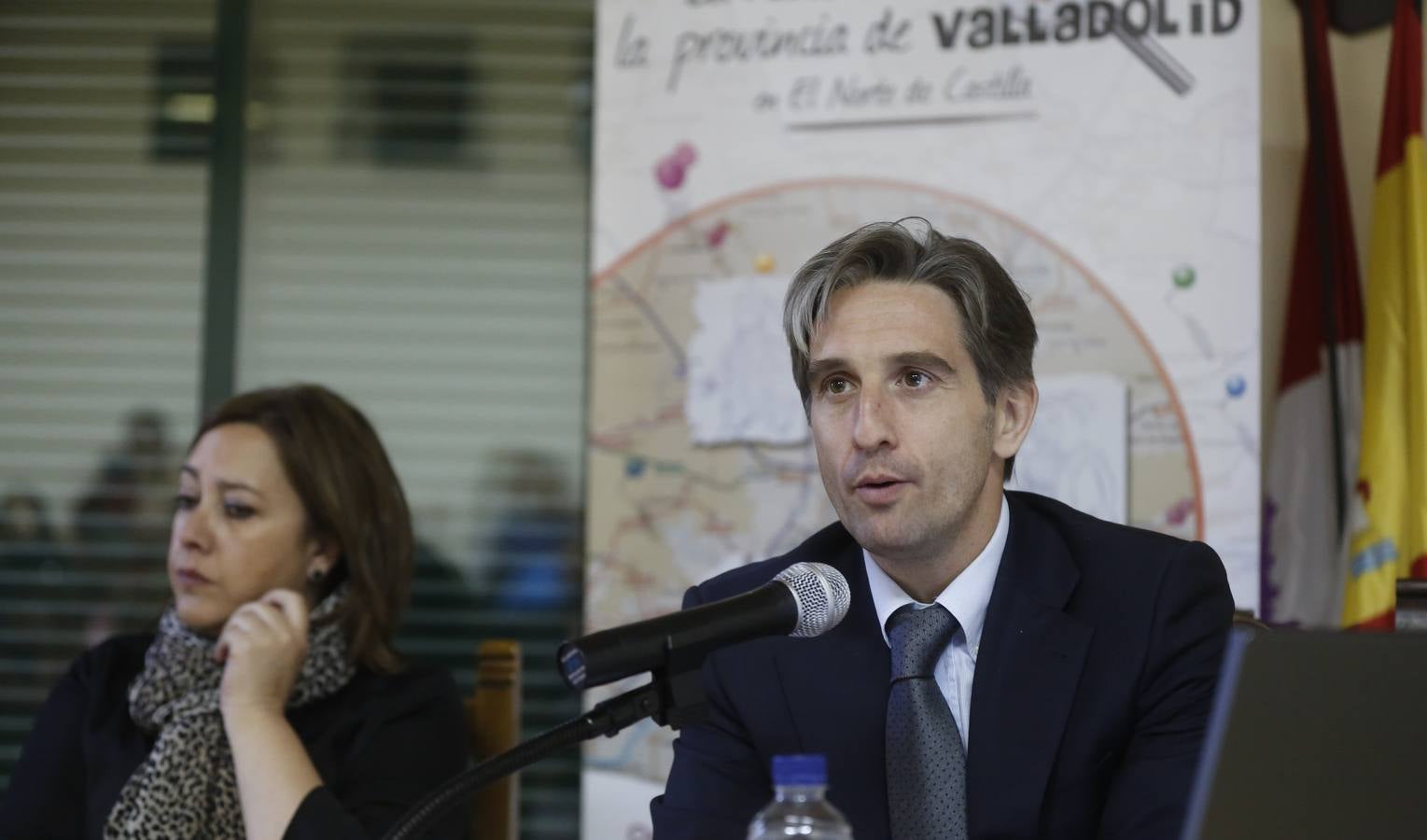 El historiador Enrique Berzal en el ciclo 'La Historia de la Provincia de Valladolid' celebrado en Olivares de Duero