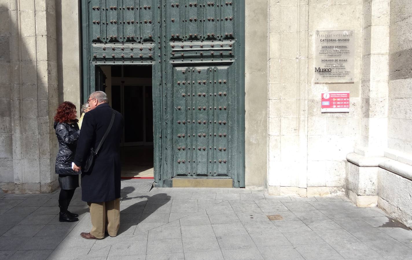 Primeros visitantes al ascensor y mirador de la Catedral de Valladolid