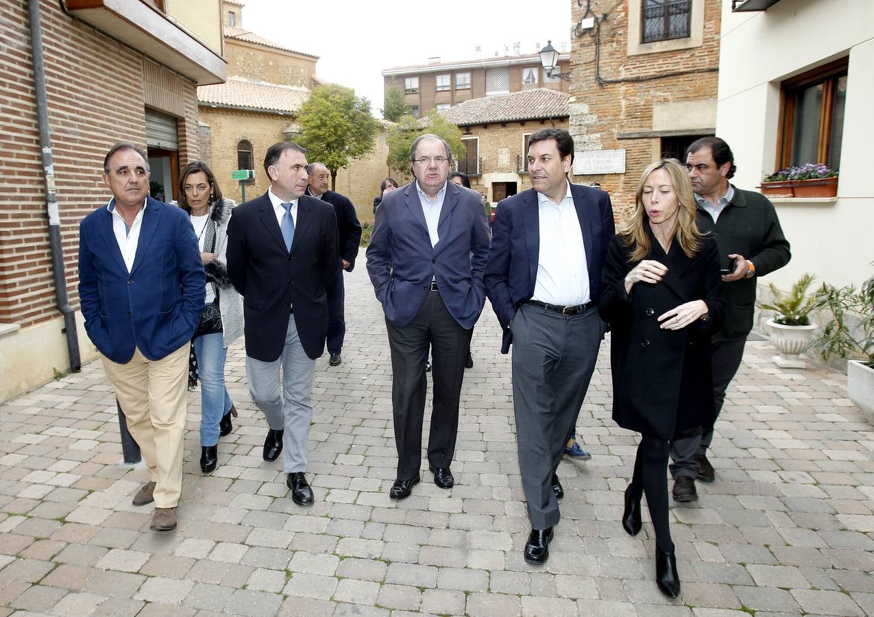 Juan Vicente Herrera participa en un acto del PP en Saldaña (Palencia)