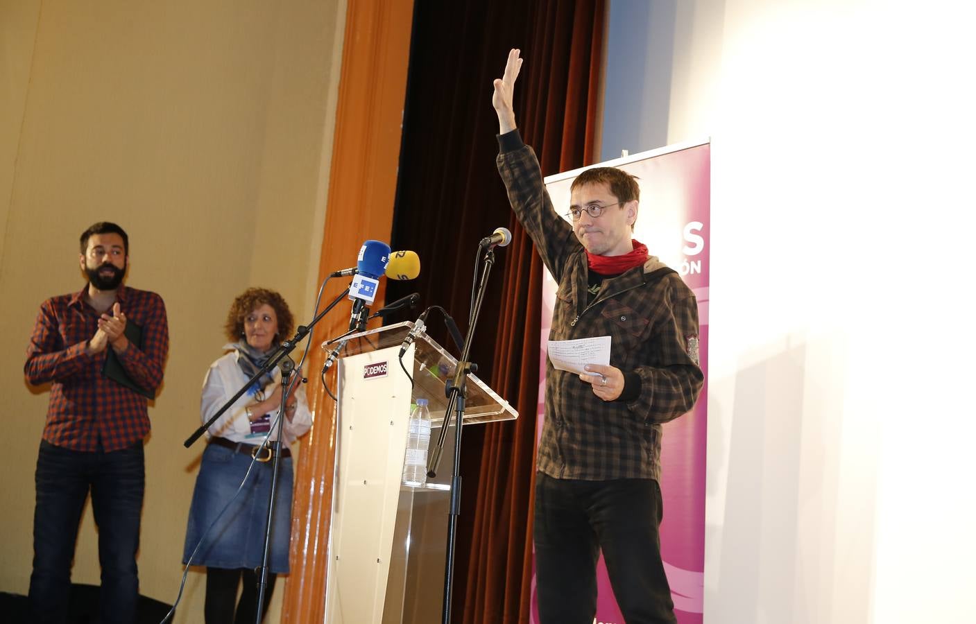 Juan Carlos monedero asiste en Valladolid a un acto de Podemos