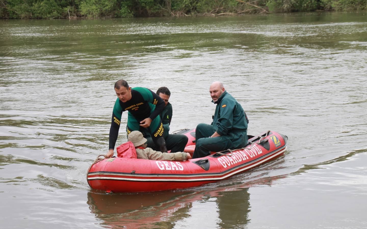 Rescatan a una octogenaria que cayó en la orilla del Pisuerga en Simancas