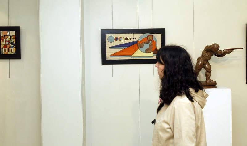 Nueve ceramistas palentinos muestran sus creaciones en la sala Don Sancho