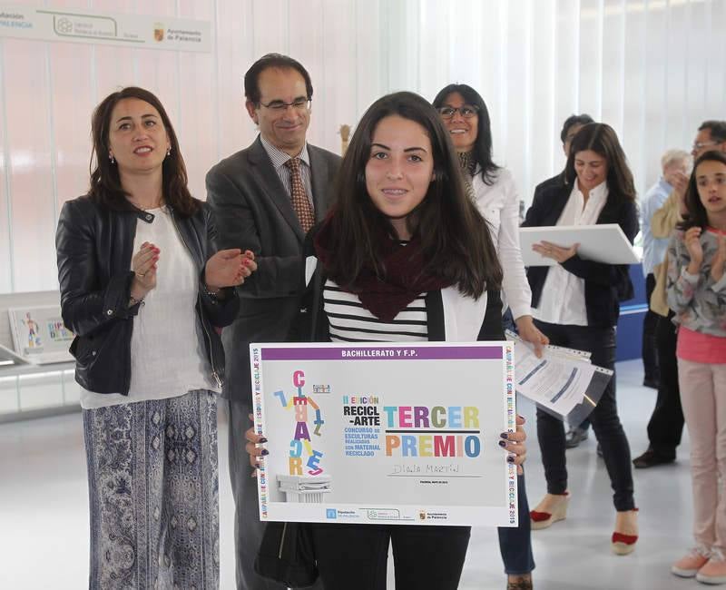 Premios a la imaginación en el arte de reciclar