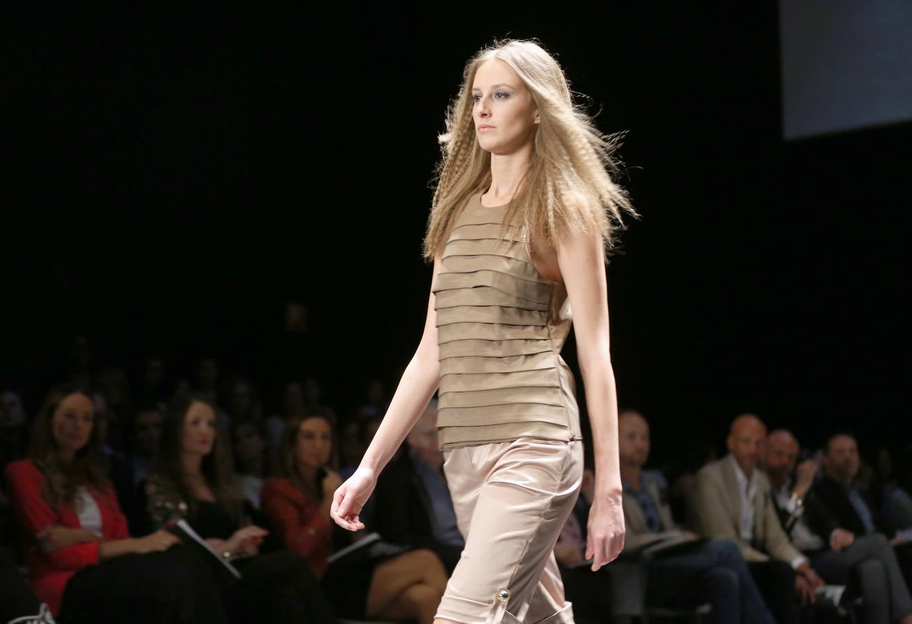 Desfile de la Escuela de Diseño Temat de Valladolid