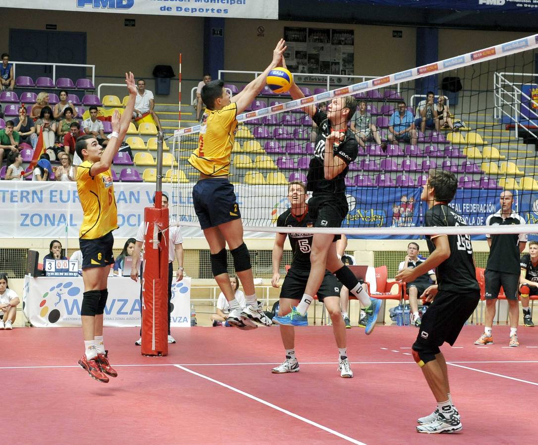 Torneo WEVZA, celebrado en el polideportivo Pisuerga