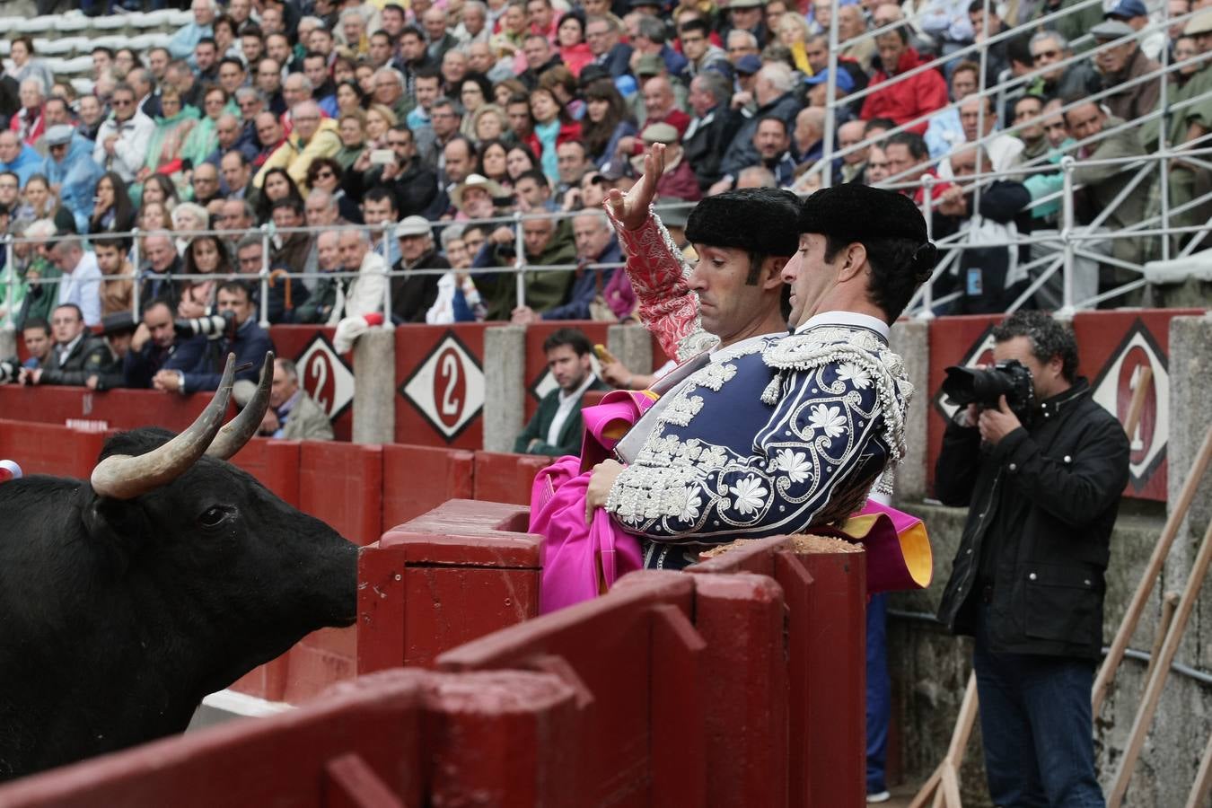 Corrida de toros en Salamanca con El Juli, Castella y Perera (3/3)