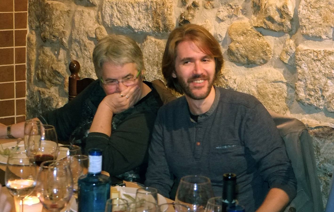 Cocha Velasco inaugura el comedor que Paco Martínez le dedica en La Criolla