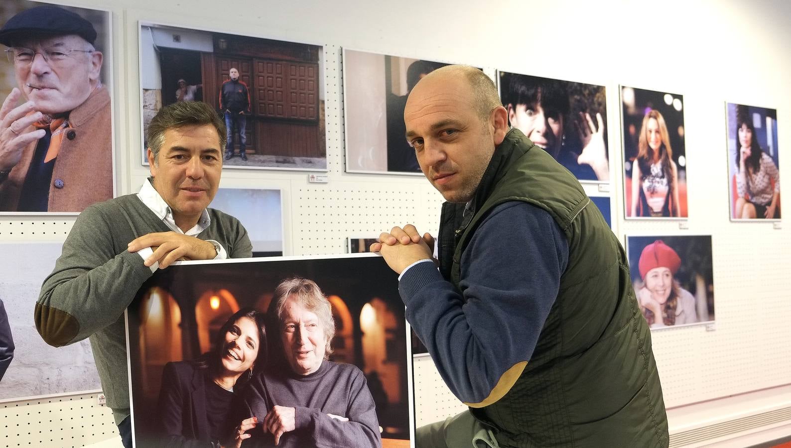 Inauguración de la exposición 'Un paseo por el festival' con fotografías de Nacho Gallego y Gabriel Villamil