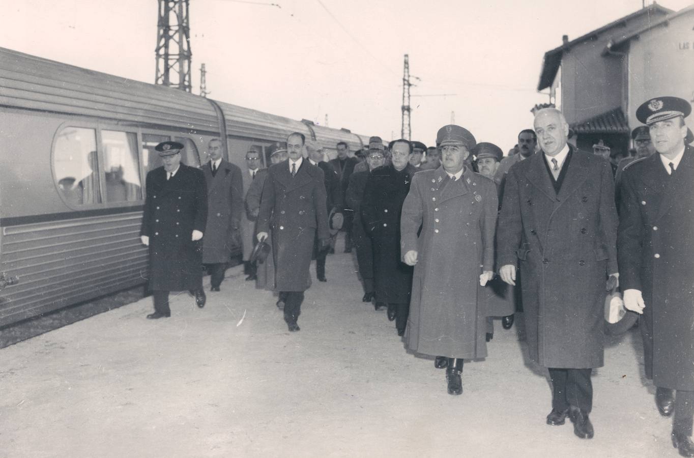 Franco y las inauguraciones