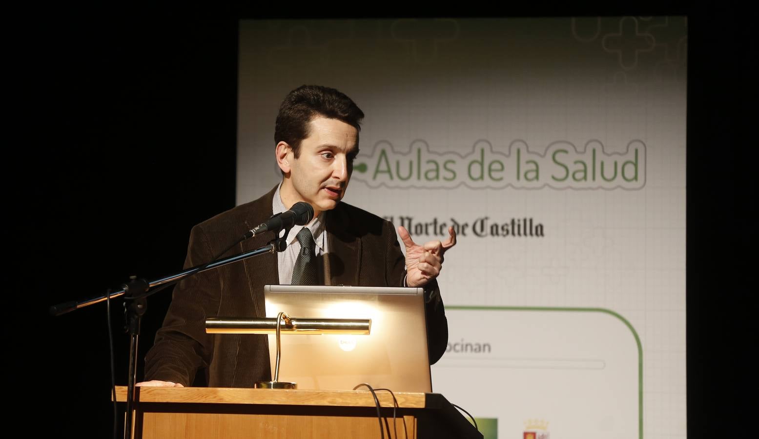 Daniel de Luis analiza los beneficios del yogur en las Aulas de la Salud de El Norte de Castilla