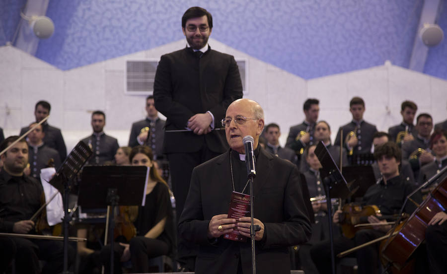 Concierto de 'Voces de Pasión' en la Cúpula del Milenio