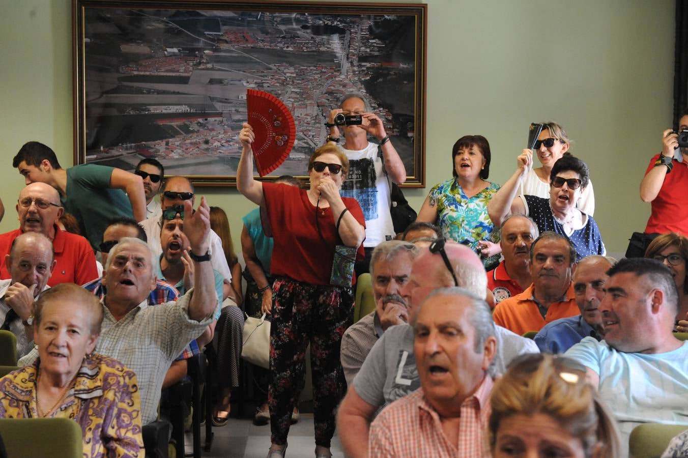 Enfrentamientos entre los vecinos en el pleno del Ayuntamiento de Valdestillas