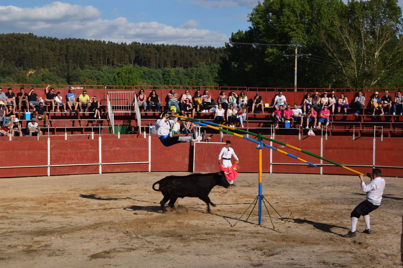 Espectáculo de recortes en las fiestas de Guardo