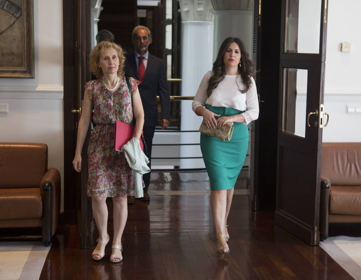 Las nueve universidades de la región firman el nuevo mapa de titulaciones