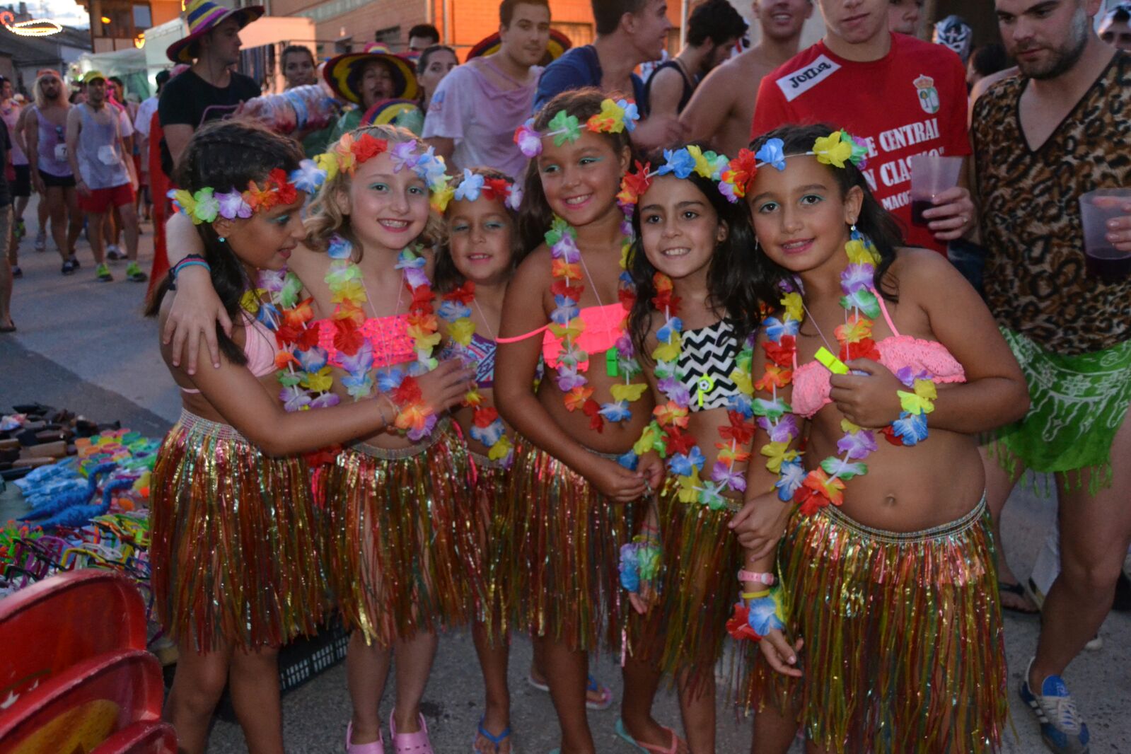 Inicio de las fiestas en la localidad salmantina de Macotera